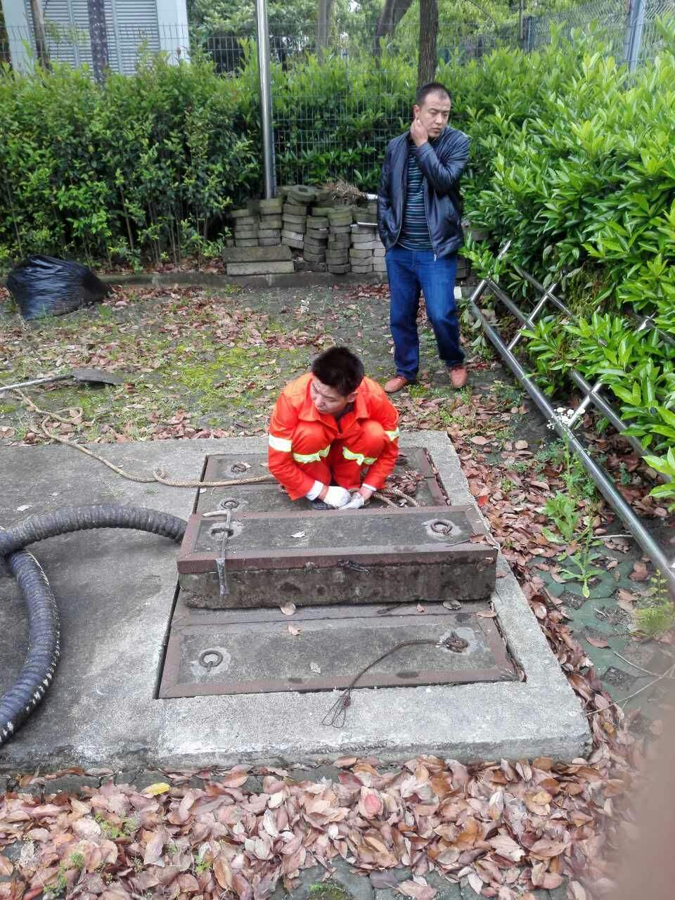 积石山吸污抽粪