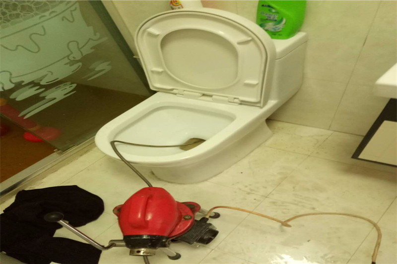 积石山如何疏通马桶 疏通马桶多少钱