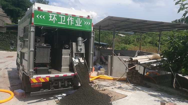 积石山污泥干湿分离技术