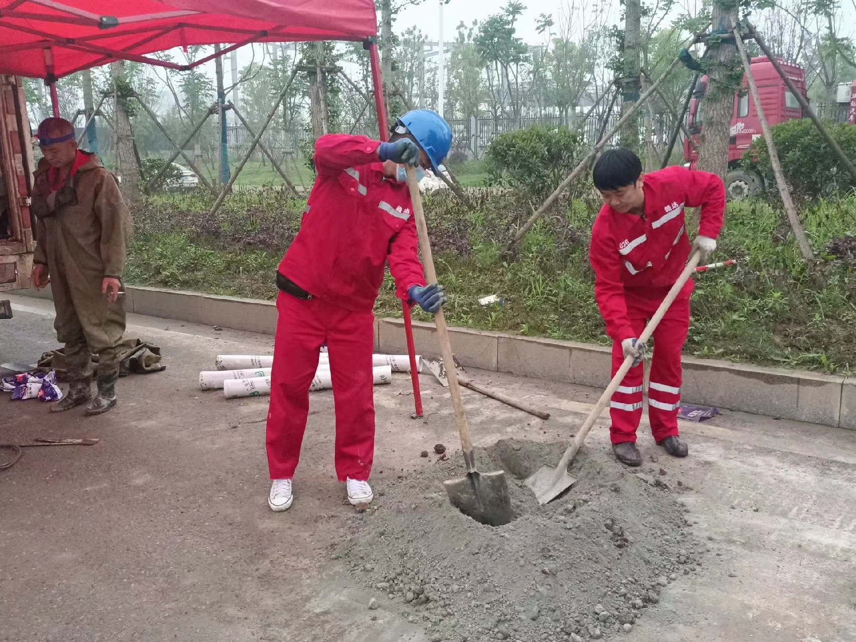 积石山管道疏通哪家好】及时进行市政管道清淤