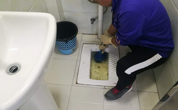 积石山疏通蹲坑